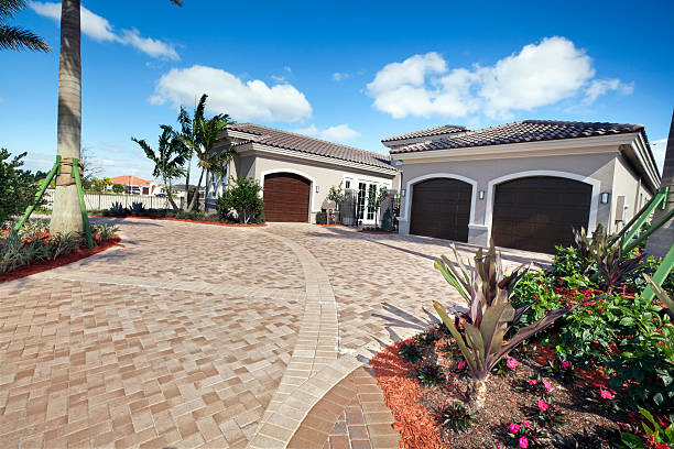 Best Colored Driveway Pavers in Garyville, LA